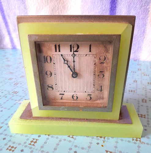 Art deco mantle - art, green