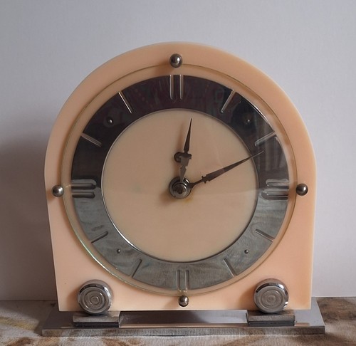 Art deco mantel clock - deco,