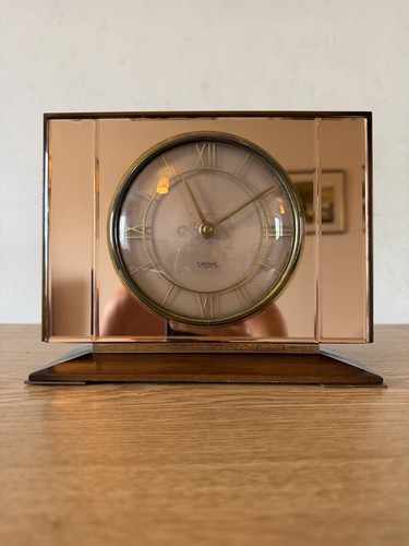 Stunning art deco smiths day - stunning,