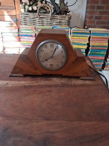Smiths mantle clock nice art - clock,,